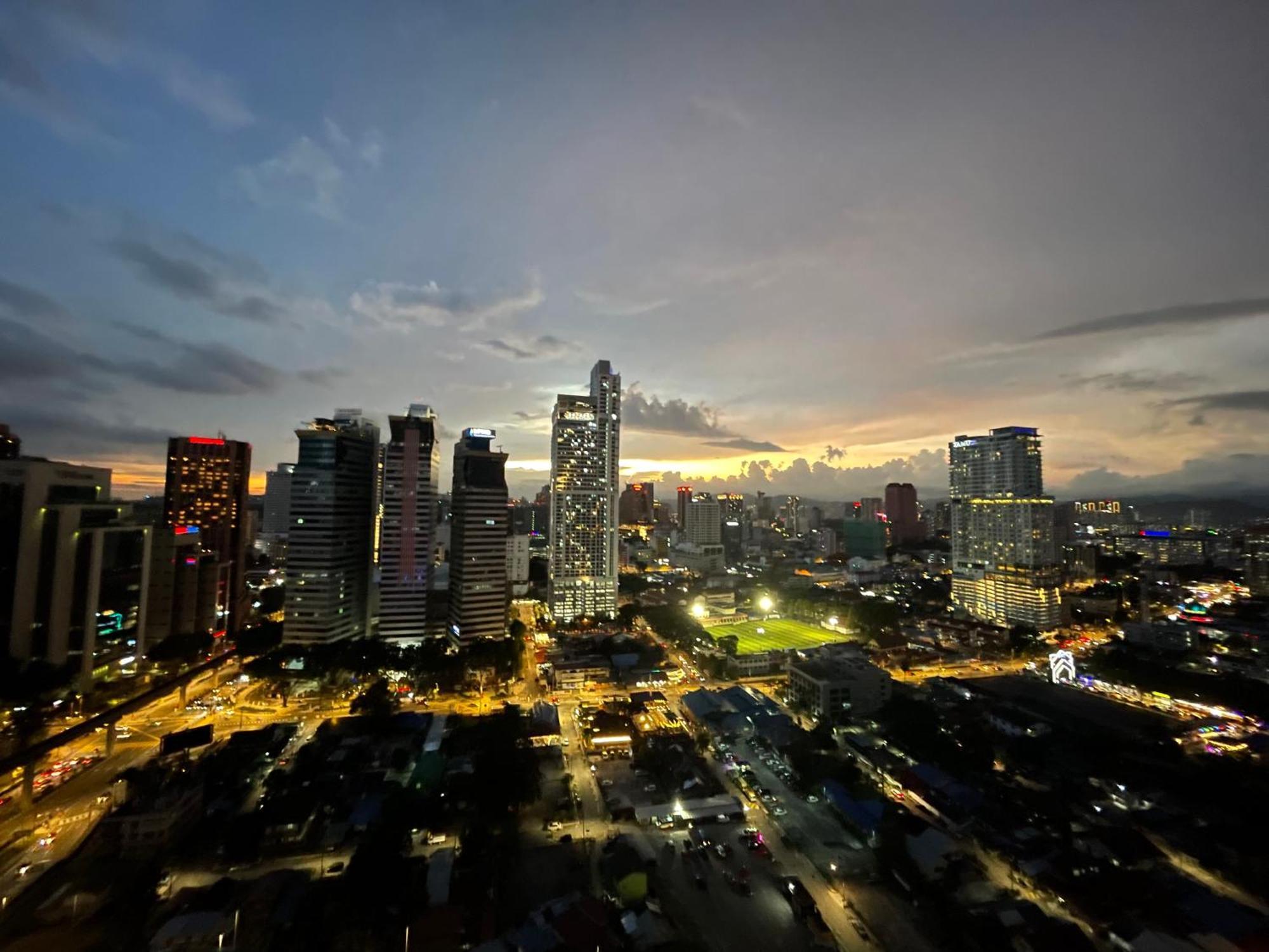 Mercu Summer Suite Klcc By Minshuku كوالالمبور المظهر الخارجي الصورة