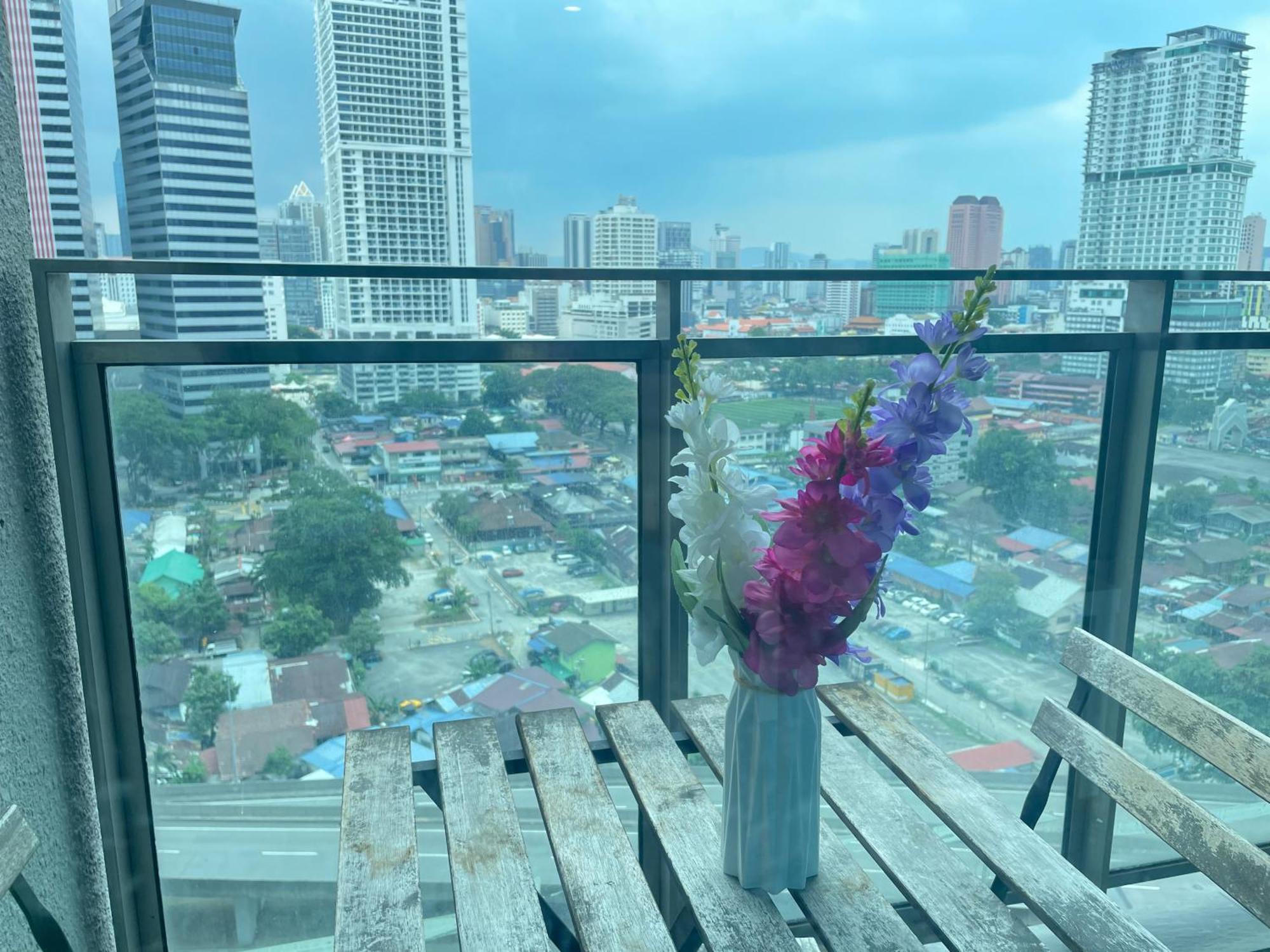 Mercu Summer Suite Klcc By Minshuku كوالالمبور المظهر الخارجي الصورة